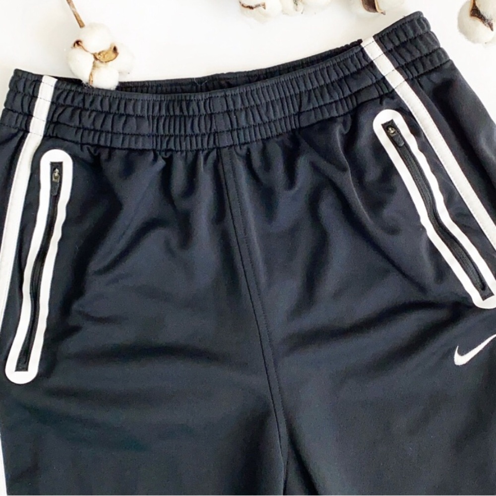 NIKE men’s striped athletic training dri-fit pants